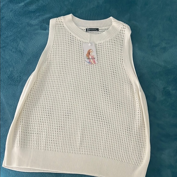 PrettyGarden Tops - Pale‎ ivory crochet knit- Sleeveless Tank Top